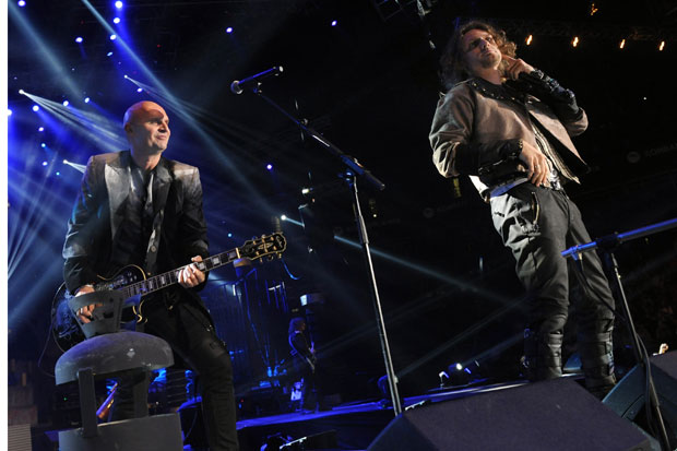 Дочек на Звездари: Певају Милиграм и Џенан Лончаревић